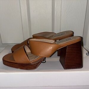 Steve Madden Platform Heels - size 9.5